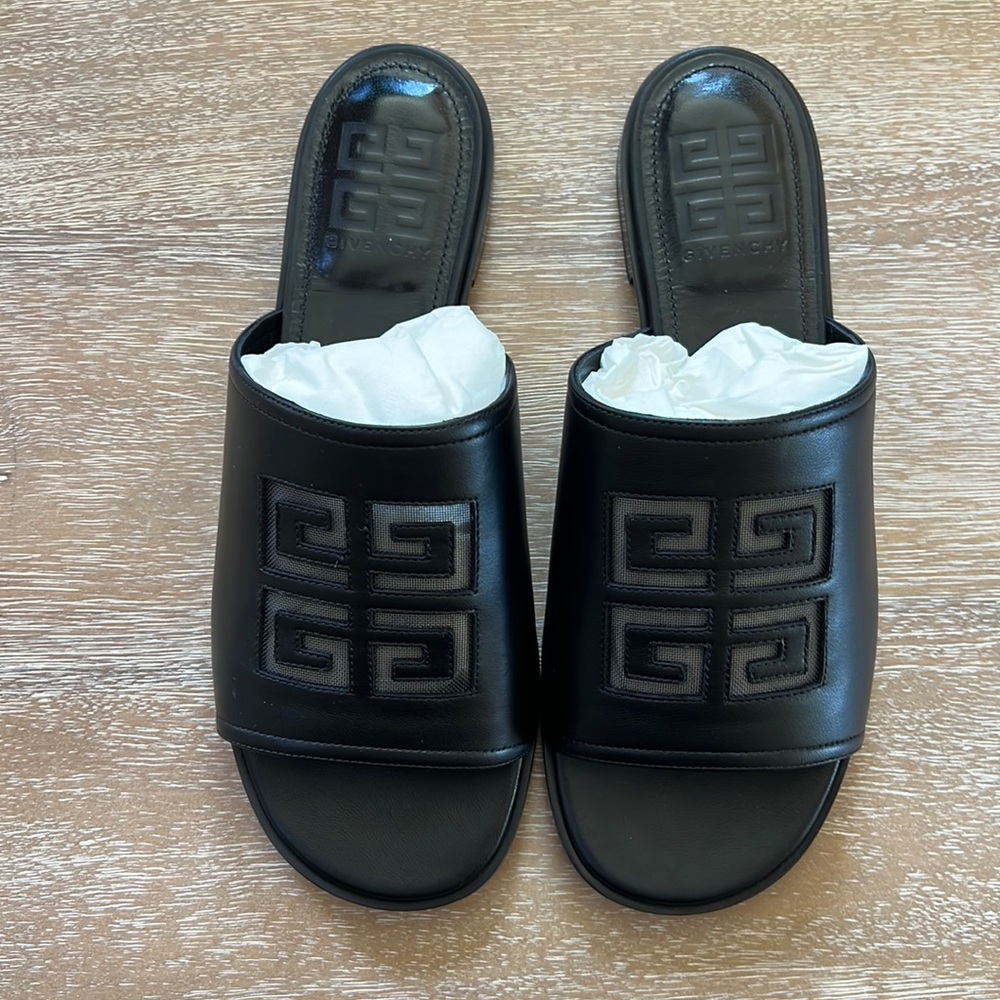 Givenchy Cutout 4G Logo Slide Sandal Black Size 39EU - Picture 2 of 11